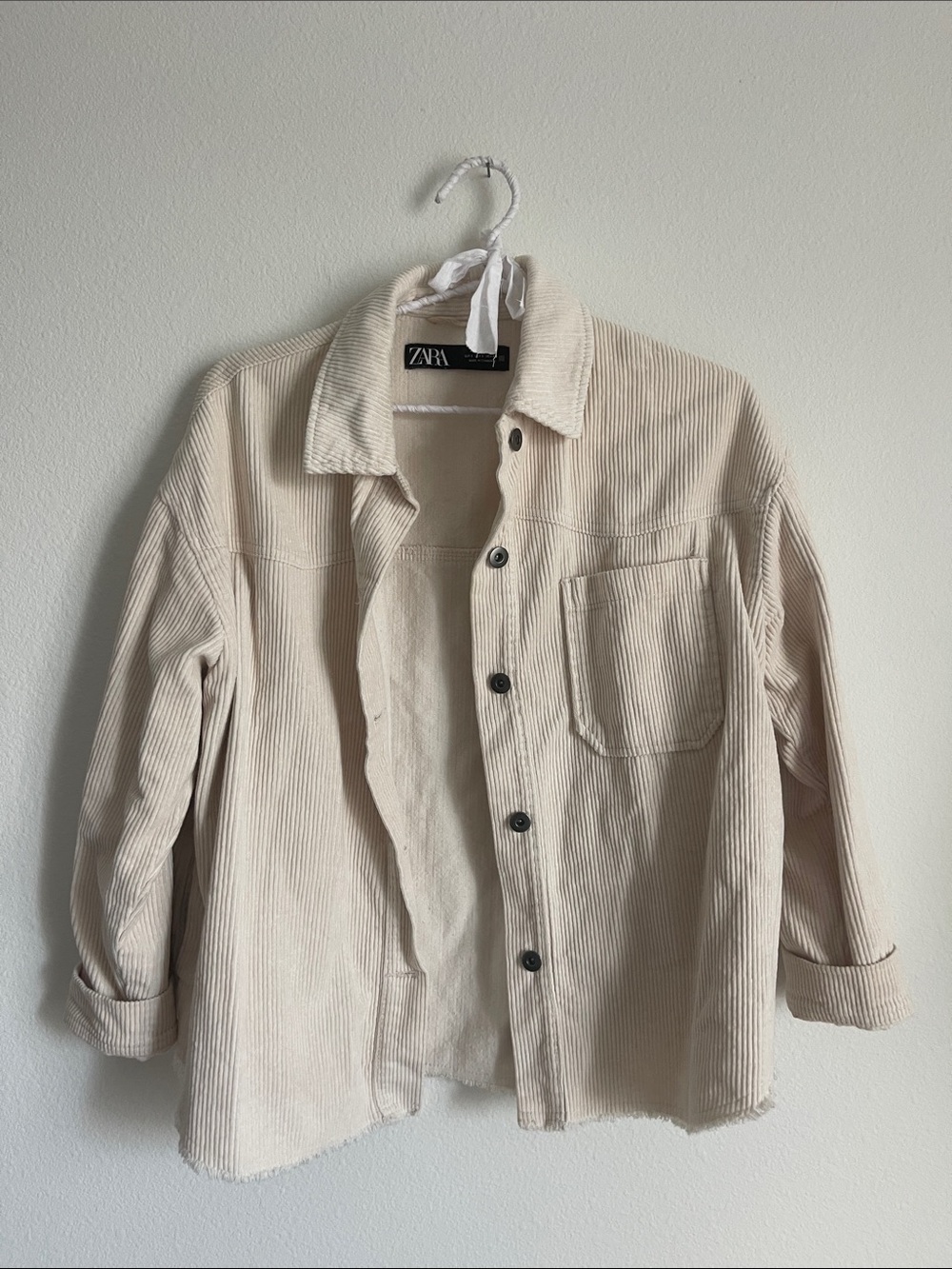 ZARA Cream Corduroy Shirt Jacket women’s